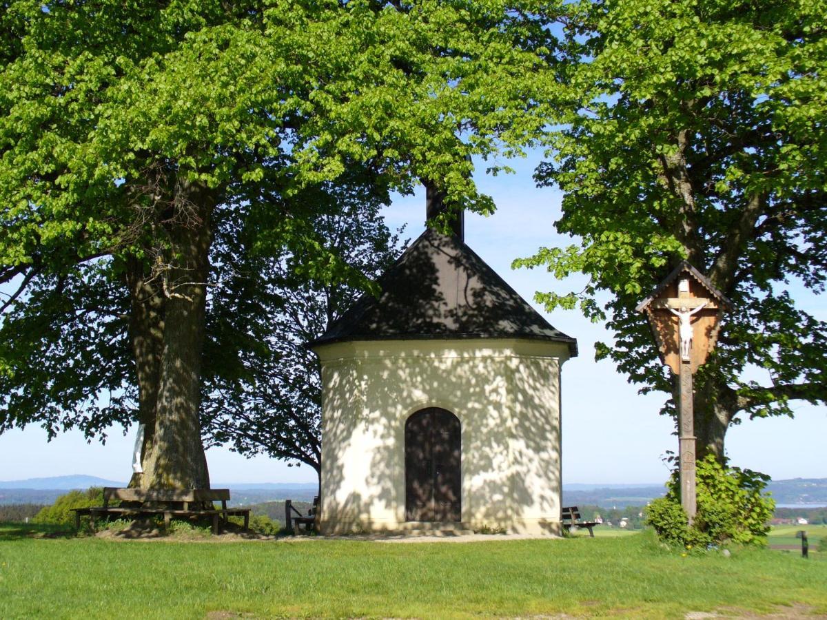 Landgasthof Berg Eurasburg Exterior photo